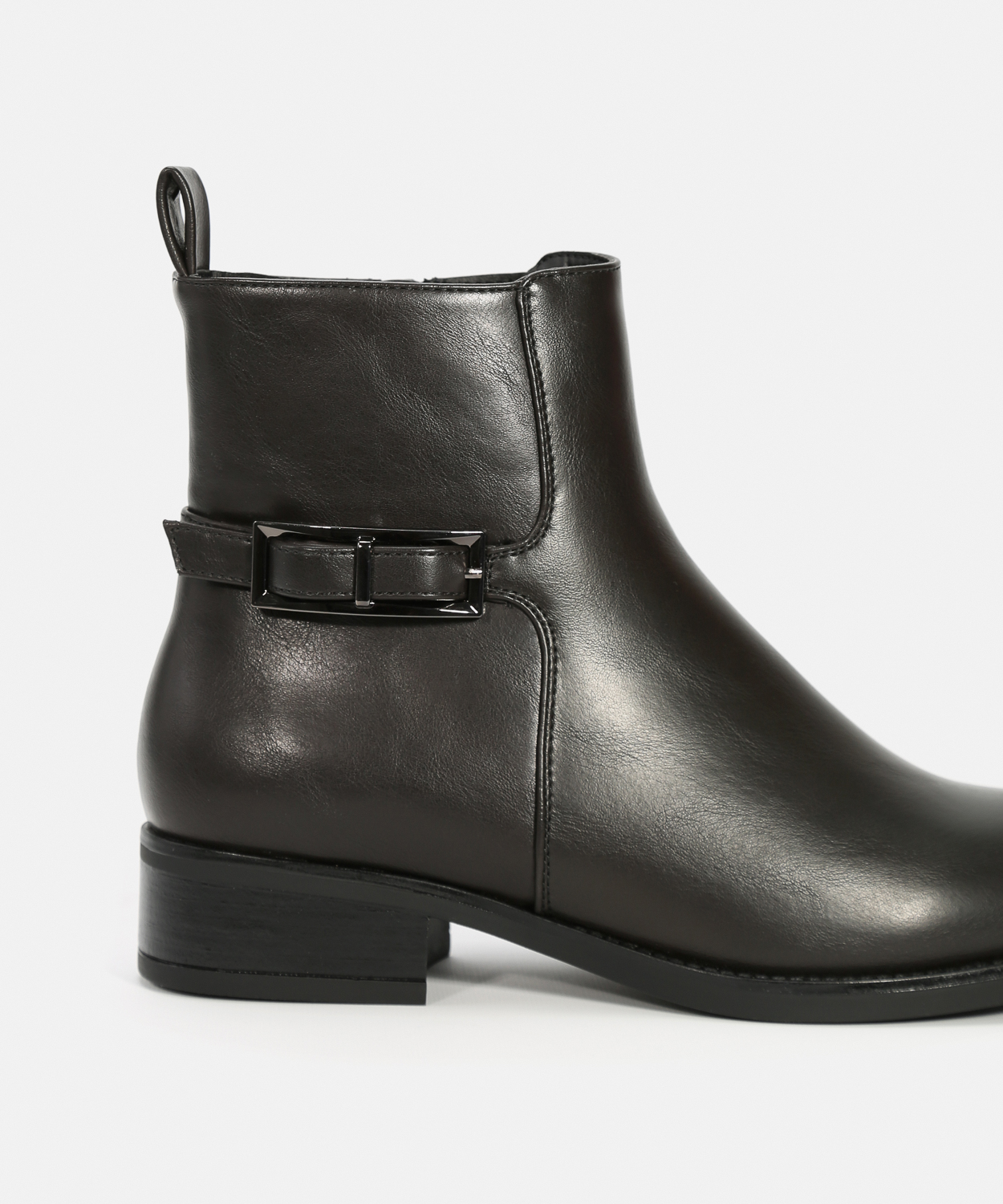 Botins planos fivela image number null